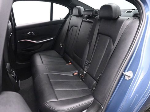 Used 2025 BMW 330i xDrive Sedan image 15