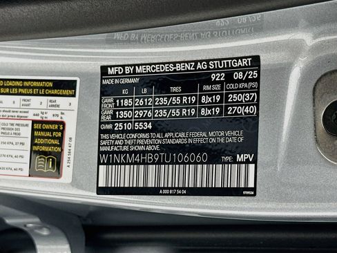 Certified 2026 Mercedes-Benz GLC 300 4MATIC image 36