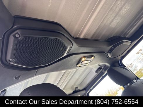 Used 2019 Jeep Wrangler Unlimited Sport S image 11