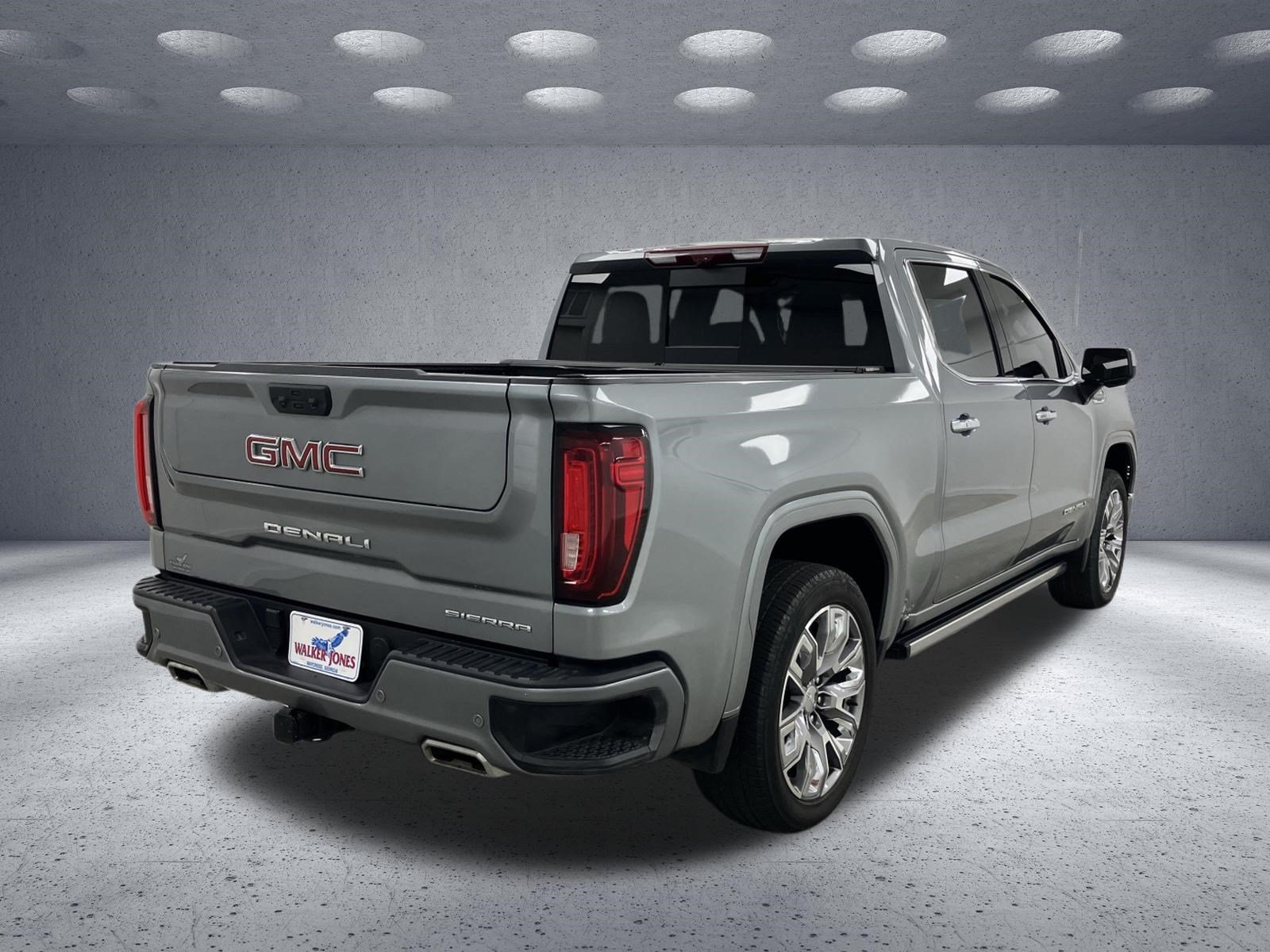 Used 2025 GMC Sierra 1500 Denali w/ Denali Reserve Package AWD/4WD image 5