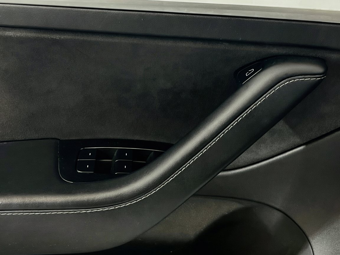 Used 2021 Tesla Model 3 Standard Range Plus RWD image 14