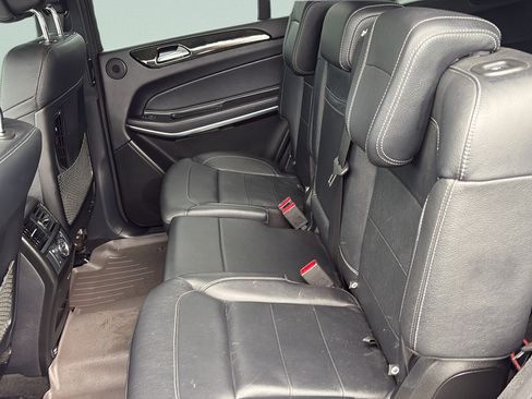 Used 2018 Mercedes-Benz GLS 550 4MATIC w/ Driver Assistance Package image 16