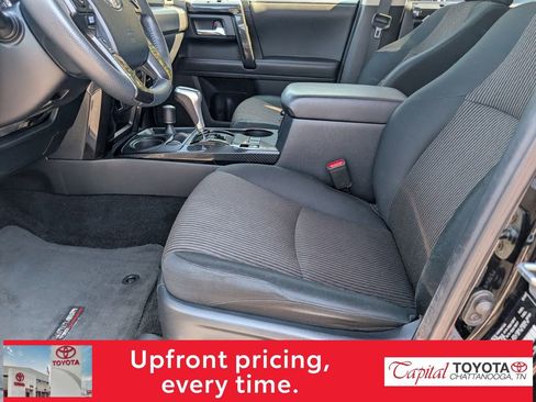 Used 2024 Toyota 4Runner TRD Off-Road image 14