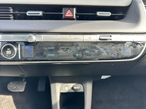 New 2024 Hyundai Ioniq 5 Limited image 25