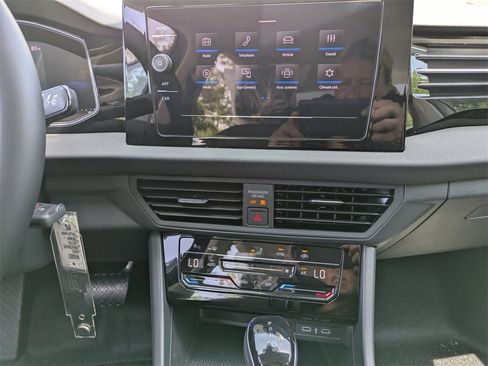 New 2025 Volkswagen Jetta S image 31