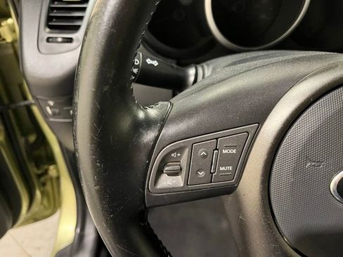 Used 2013 Kia Soul + FWD image 26
