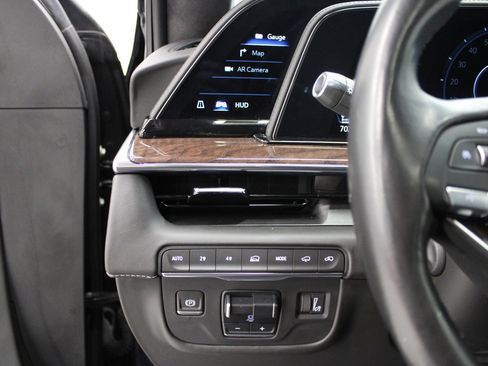 Used 2023 Cadillac Escalade ESV Sport Platinum w/ LPO, ONYX Package image 24