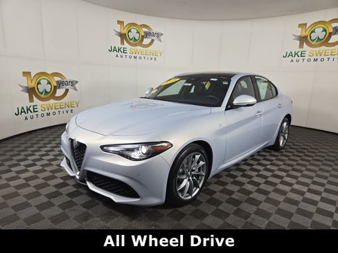 Used 2023 Alfa Romeo Giulia Ti w/ Active Assist Plus Package image 3