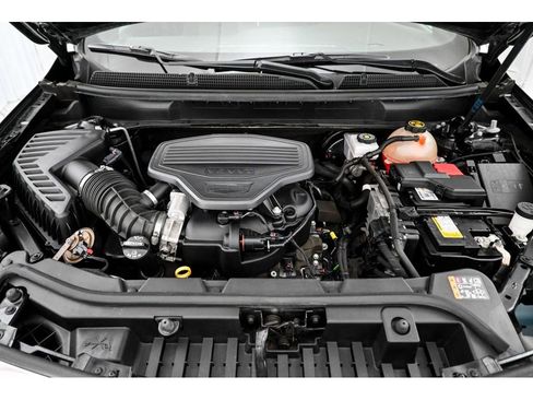 Certified 2022 Cadillac XT5 Premium Luxury FWD image 58