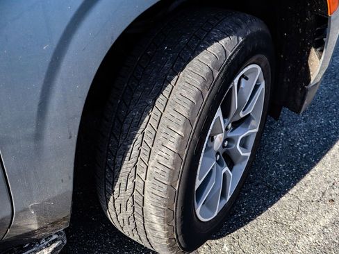 Used 2024 Chevrolet Tahoe LT w/ LT Signature Plus Package image 44