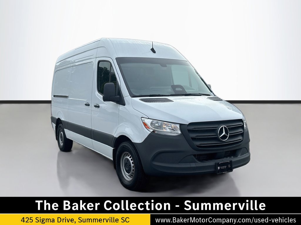 Used 2025 Mercedes-Benz Sprinter 2500 image 1
