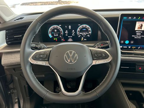 New 2026 Volkswagen Tiguan S FWD image 15