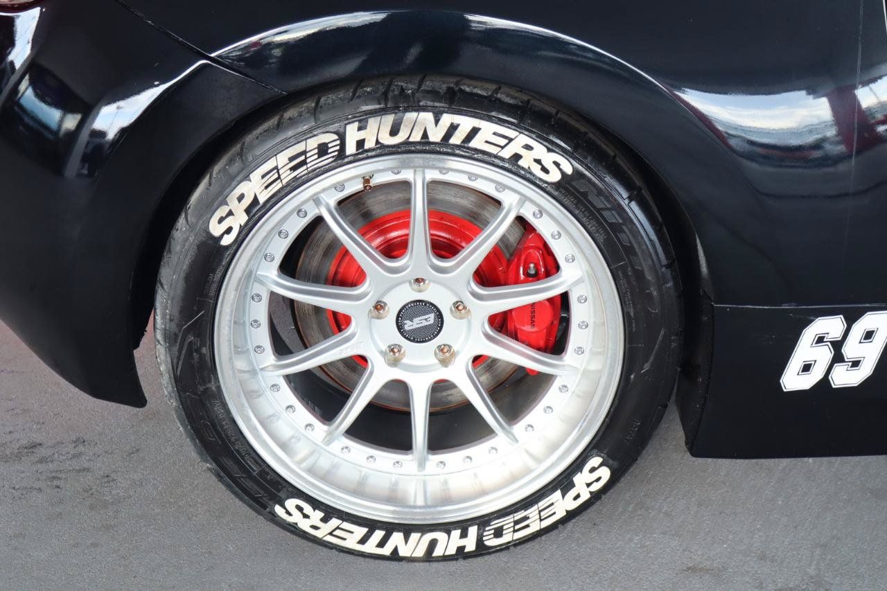 Used 2015 Nissan 370Z Coupe RWD image 6