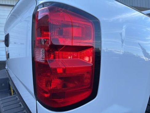 Used 2016 Chevrolet Silverado 1500 W/T w/ Trailering Package image 13