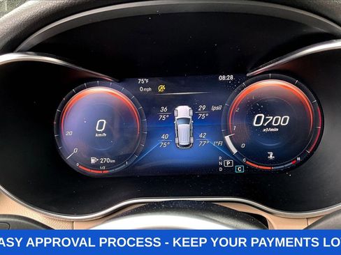 Used 2021 Mercedes-Benz GLC 300 4MATIC image 16