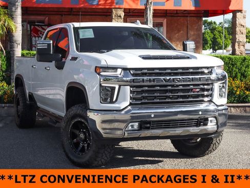 Used 2021 Chevrolet Silverado 2500 LTZ w/ LTZ Convenience Package image 2