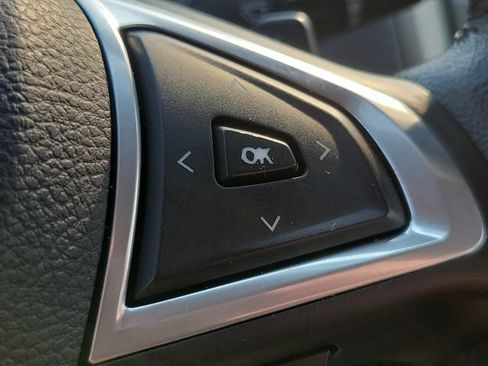 Used 2013 Ford Fusion SE FWD image 26