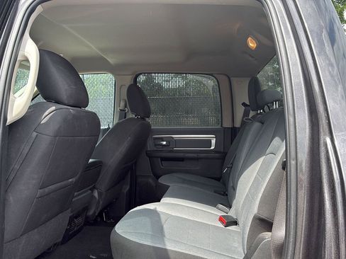 Used 2023 RAM 1500 Classic SLT AWD/4WD image 10