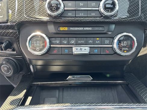 Used 2022 Ford F250 Lariat w/ Lariat Ultimate Package image 19