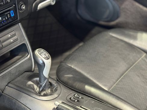 Used 2002 Porsche 911 Carrera 4 image 26