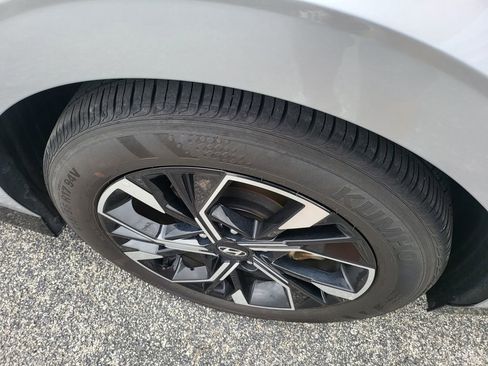Used 2025 Hyundai Sonata SEL FWD image 8