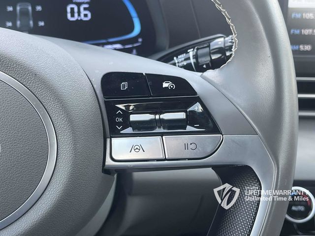 Certified 2025 Hyundai Elantra Sport FWD image 30