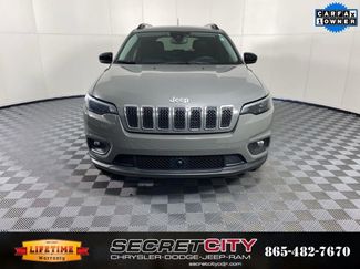 Used 2022 Jeep Cherokee Latitude Lux w/ Sun & Sound Group video 2