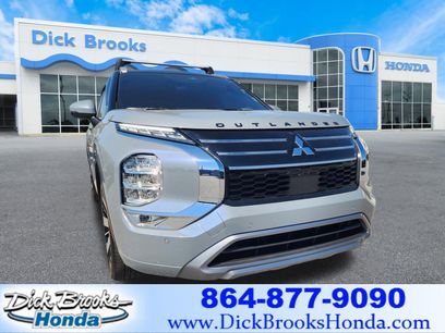 Used 2025 Mitsubishi Outlander SEL