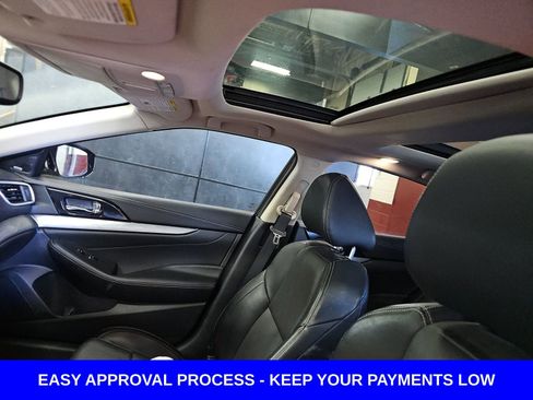 Used 2018 Nissan Maxima 3.5 SL image 11