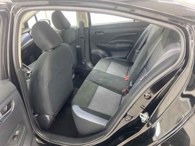 Used 2025 Nissan Versa SV FWD image 18