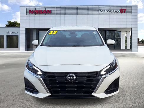 Certified 2023 Nissan Altima 2.5 SV image 2