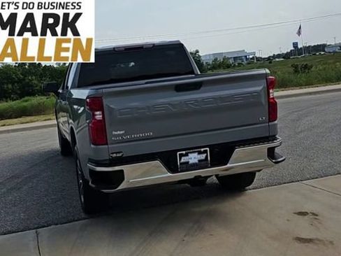 Used 2024 Chevrolet Silverado 1500 LT AWD/4WD image 7