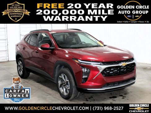 Used 2025 Chevrolet Trax LT image 1