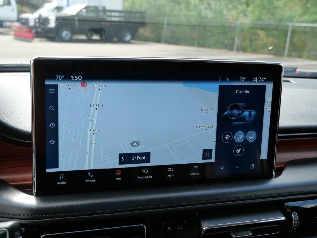 Used 2021 Lincoln Nautilus Reserve AWD/4WD image 21