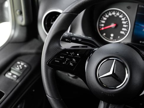 Used 2025 Mercedes-Benz Sprinter 2500 w/ Dashboard Charging Package image 13