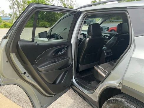 Used 2023 GMC Terrain AT4 w/ Infotainment Package II AWD/4WD image 16