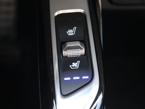 Used 2023 Kia Sorento SX Prestige image 10