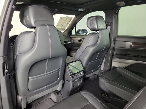 New 2026 Cadillac Vistiq Sport AWD/4WD image 13