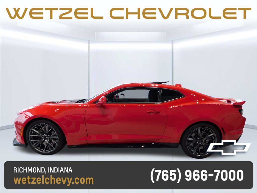 Used 2023 Chevrolet Camaro ZL1 RWD image 5