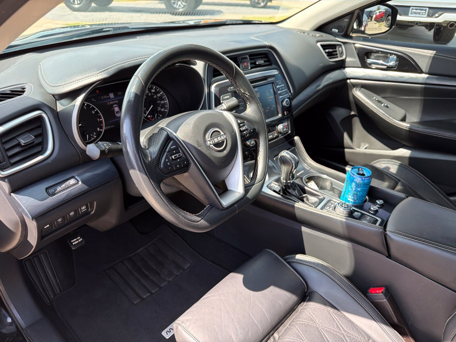 Used 2023 Nissan Maxima Platinum w/ Sport Mat Group FWD image 10