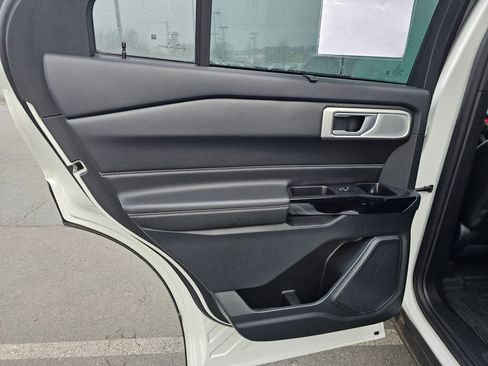 Used 2023 Ford Explorer ST w/ Equipment Group 401A image 19