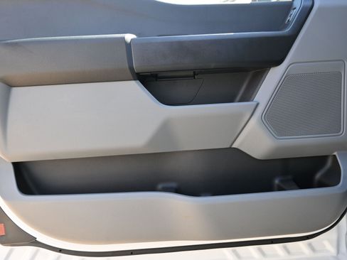 New 2026 Ford F550 4x4 Supercab Super Duty image 10