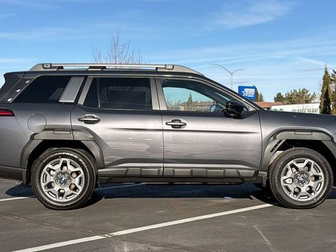 New 2026 Subaru Outback Premium AWD/4WD image 2