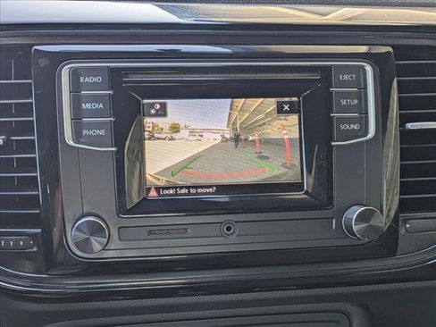 Used 2019 Volkswagen Beetle 2.0T image 15