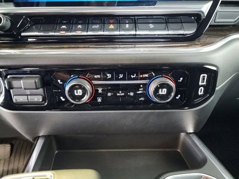 Used 2023 Chevrolet Silverado 1500 LT Trail Boss w/ Protection Package image 24