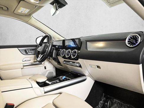 Used 2022 Mercedes-Benz GLA 250 image 23