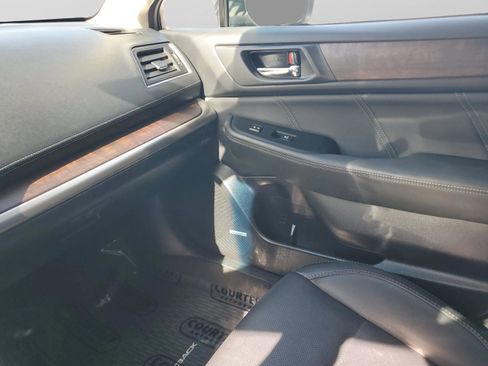 Used 2019 Subaru Outback 2.5i Limited image 25