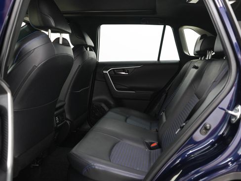 Used 2020 Toyota RAV4 XSE AWD/4WD image 17