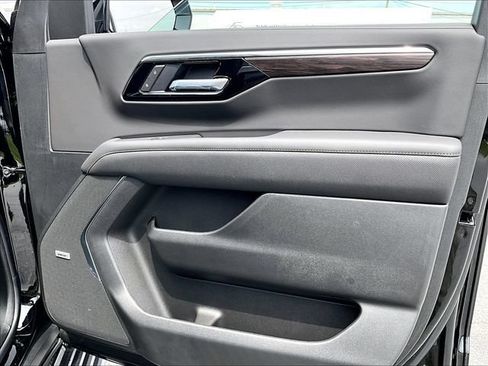 New 2026 Chevrolet Tahoe Premier AWD/4WD image 31