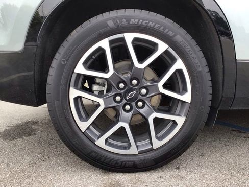 Used 2024 Chevrolet Blazer RS w/ LPO, Floor Liner Package FWD image 17